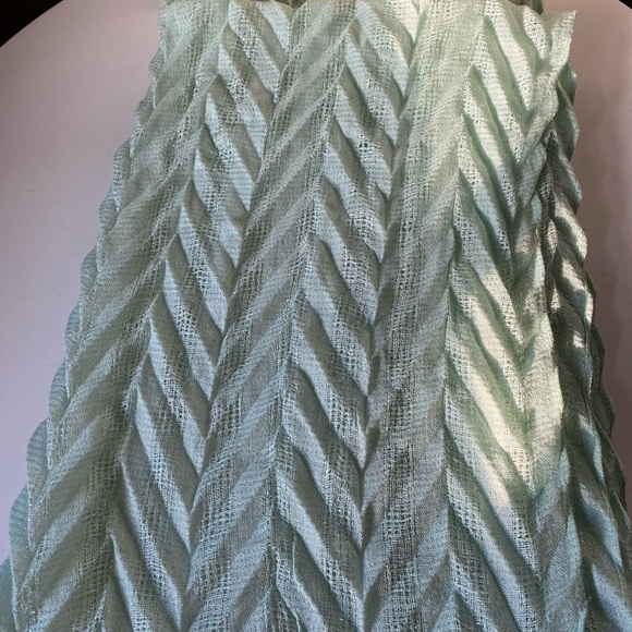 Cute Scarf - Picture 7 of 8